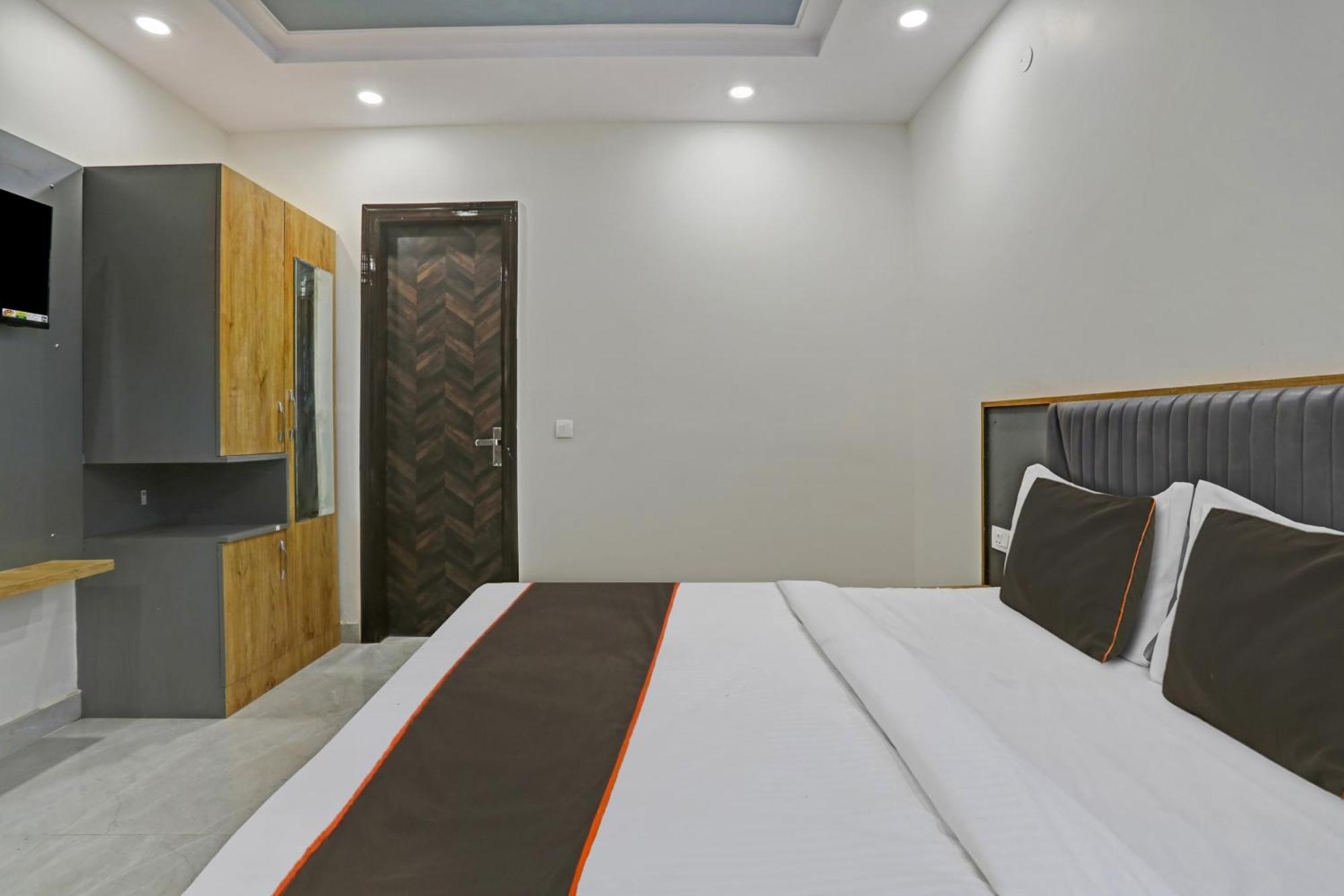 Hotel Townhouse Vip Grand Delhi  Exterior foto
